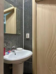 Compass - 67