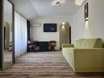 Bridge Hotel - 68