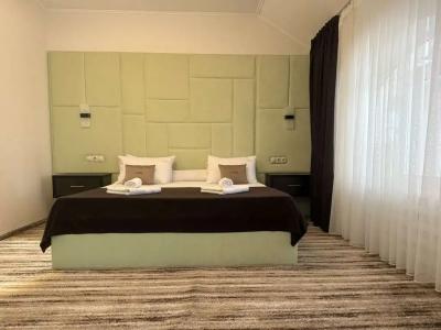 Bridge Hotel - 69