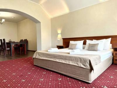 Bridge Hotel - 115