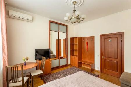 на Белорусской - 8