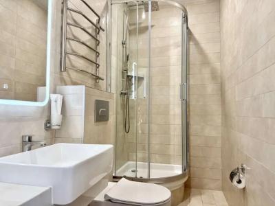 Bridge Hotel - 124