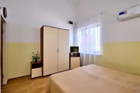 Солнечный - 12