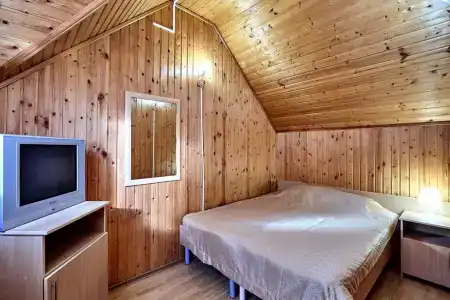 Солнечный - 146