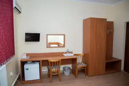 Дельфин - 4