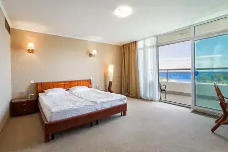 Respect Hall & Spa - 57