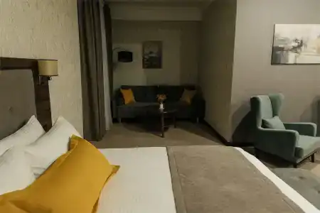 Алекс Роял - 19