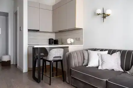 Grand Royal Residences - 315