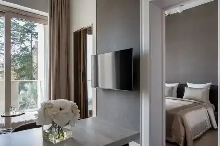 Grand Royal Residences - 316
