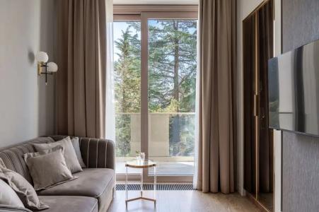 Grand Royal Residences - 325