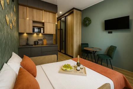 Metro Apartments - 199