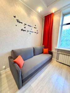 Metro Apartments - 222