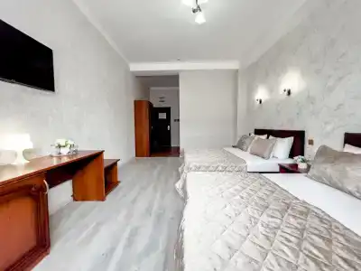 Greek House - 34