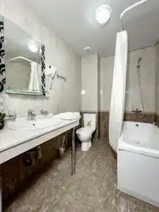 Greek House - 79