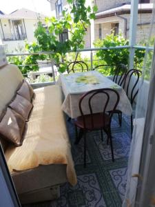 Мальва на Бирюзова - 32