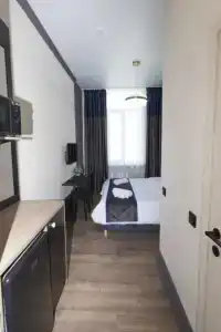 Перрон - 32