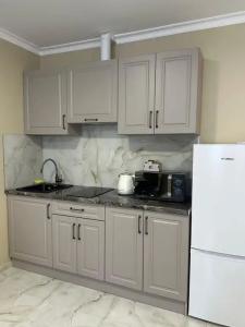 Astoria - 105