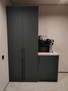 Xz Apart - 20
