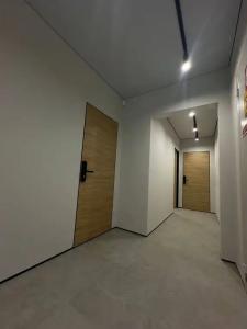 Xz Apart - 35