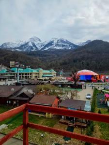 3-комнатная квартира Эко апарт с видом на горы - 125