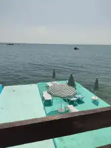 У моря - 15