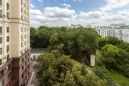 Легендарная Высотка на Котельнической набережной - 461