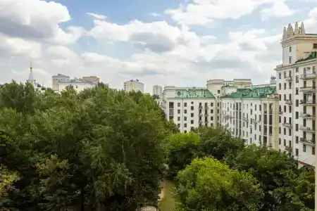 Легендарная Высотка на Котельнической набережной - 460