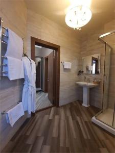 Премьер - 121