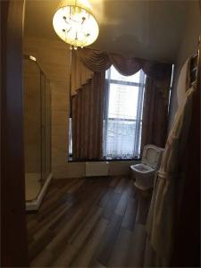 Премьер - 124