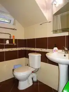 Гостевой дом на 60-летия Октября 12 - 15