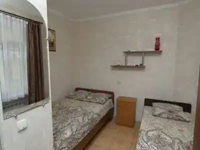 Гостевой дом на 60-летия Октября 12 - 13