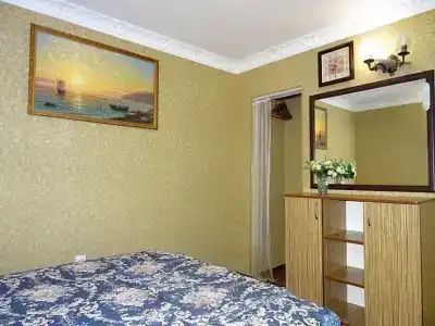 Гостевой дом на 60-летия Октября 12 - 18