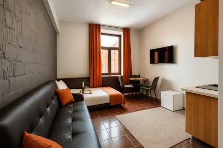 Metro Apartments - 255