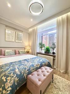 Metro Apartments - 275