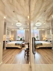Metro Apartments - 295