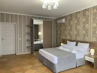 Плющ - 185