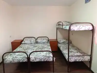 У друзей - 2