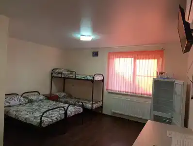 У друзей - 1