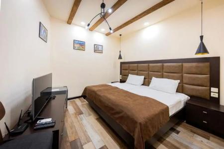 Boutique Living - 10