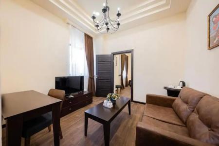 Boutique Living - 32