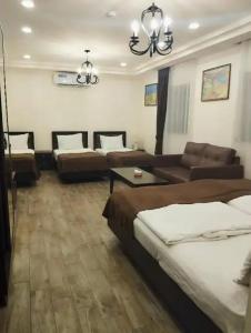 Boutique Living - 59