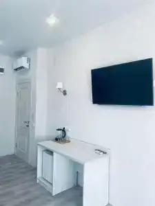 Happy house - 11