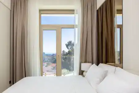 Grand Royal Residences - 336