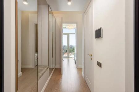 Grand Royal Residences - 353