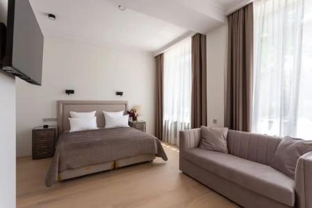Grand Royal Residences - 399