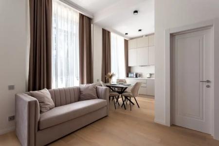 Grand Royal Residences - 385