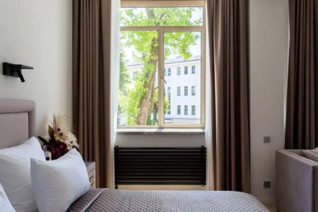 Grand Royal Residences - 404