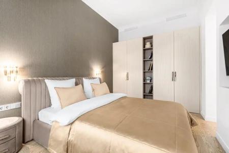 Grand Royal Residences - 412