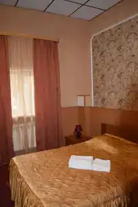 на Театральной - 17