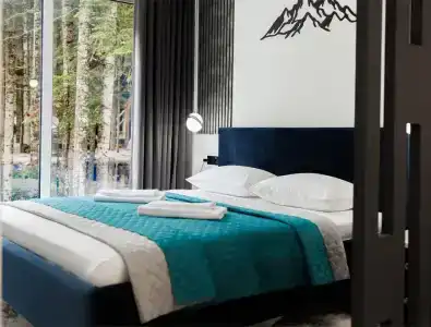 Кавказский двор - 42